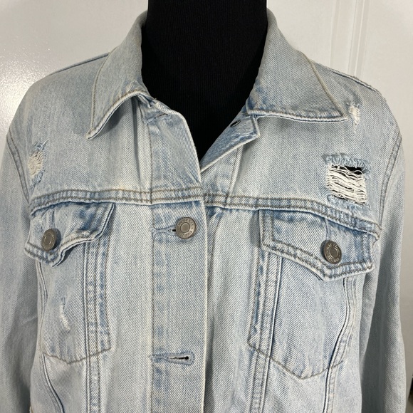 Gap Light Blue Denim Jacket Size Medium CB- - Picture 11 of 14